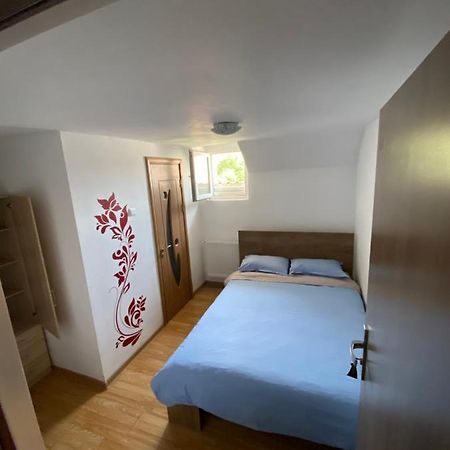 My Place - Cozy Rooms ซีบิว ภายนอก รูปภาพ