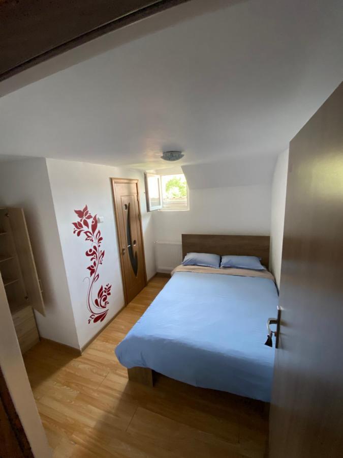 My Place - Cozy Rooms ซีบิว ภายนอก รูปภาพ